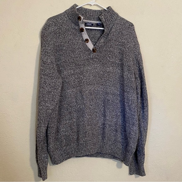 Izod Sweater - Picture 1 of 2